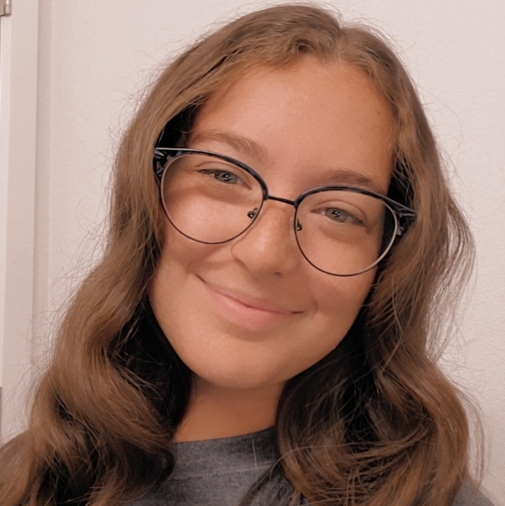 Meet your Posher, Haley